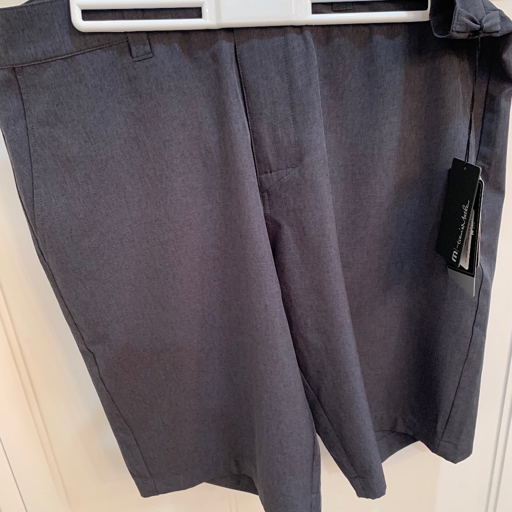 Travis Mathew Shorts size 34